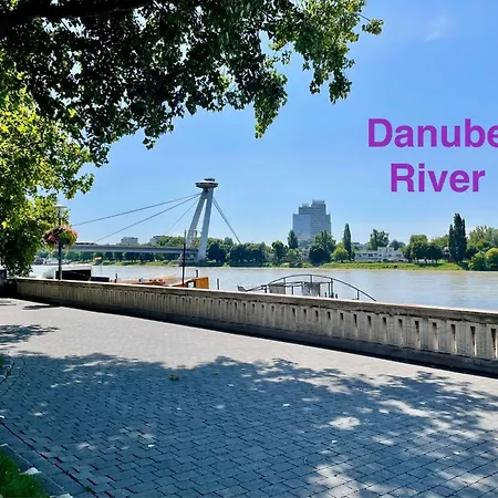 Romance Under The Castle Lejlighed Bratislava