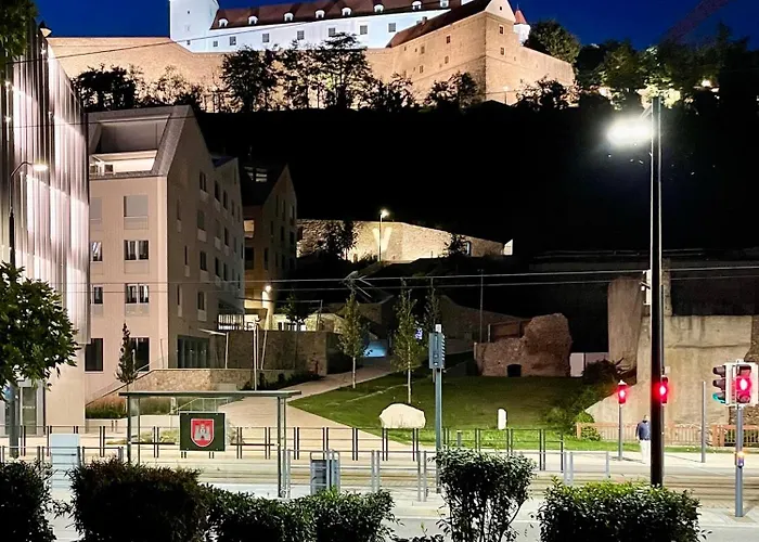 Apartman Romance Under The Castle *