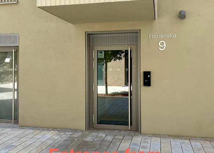 Apartman Romance Under The Castle *